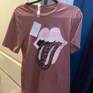 Never worn, size medium; still with tags! Super cute & true to size